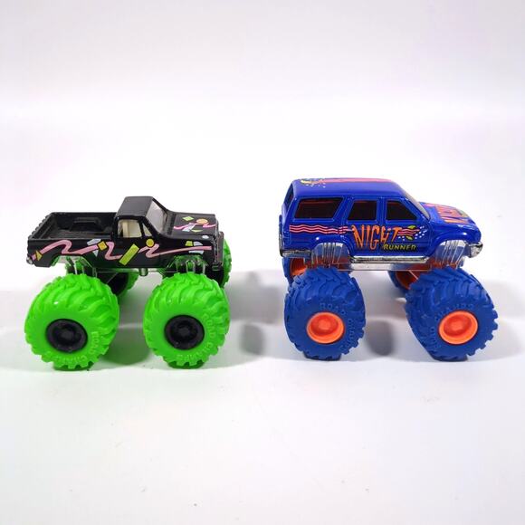 VTG Road Champs Monster Truck Lot Night Runner & Black Chevy Body w Green Tires - Picture 4 of 6